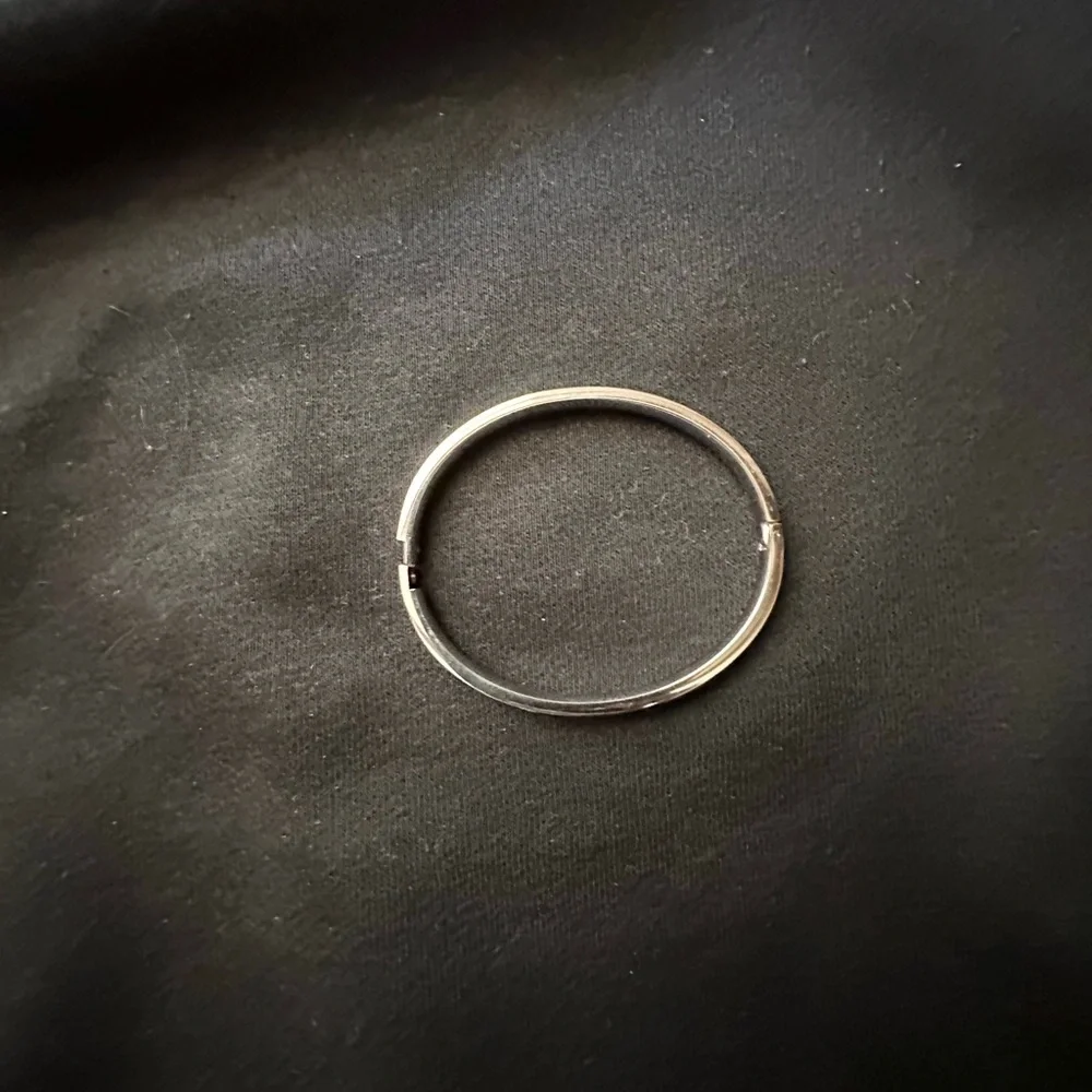 Fashion Silver Hinge Bracelet - Picture 8 of 10